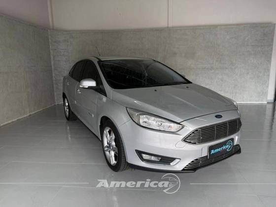 FORD FOCUS 2.0 SE 16V FLEX 4P POWERSHIFT